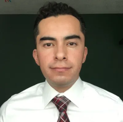 Dr. Daniel Hernández López
